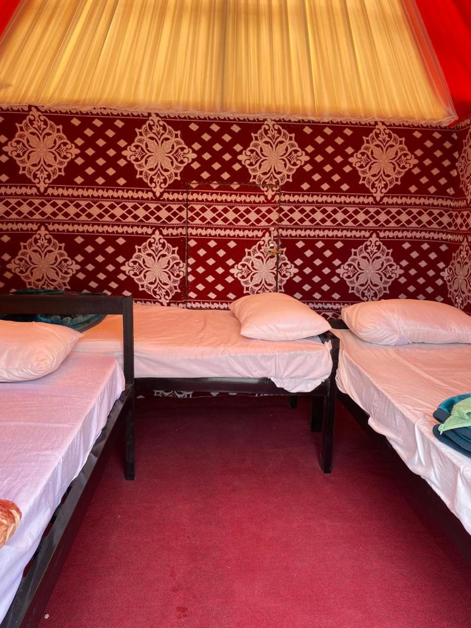 Wadi Rum Bedouin City Camp & Tours Exterior foto